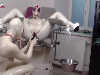 Zabawa filmiki niemieckie amatorskie lateks fetysz szpital le